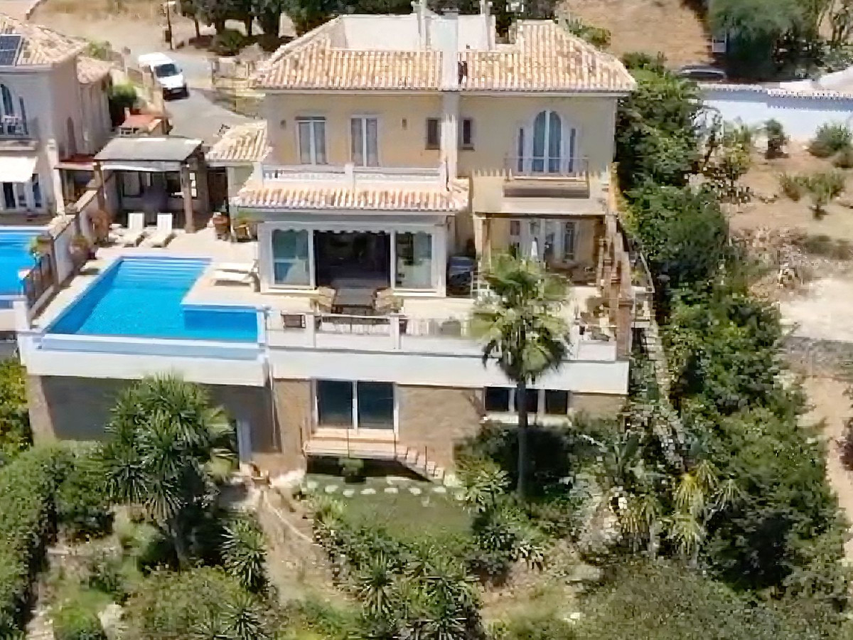 6 Bed Townhouse for sale in Campo Mijas Costa Del Sol, Málaga, Spain
