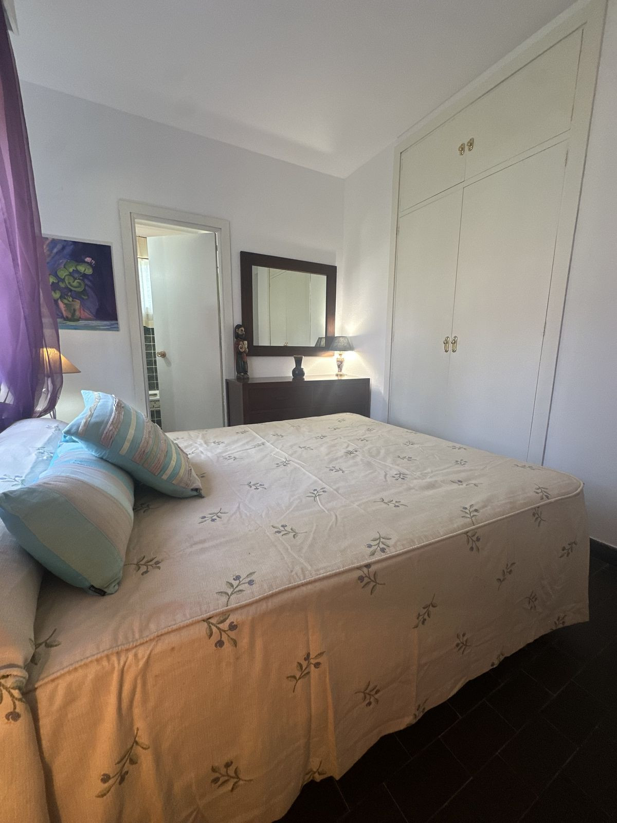 4 Bed Apartment for sale in Marbella Costa Del Sol, Málaga, Spain