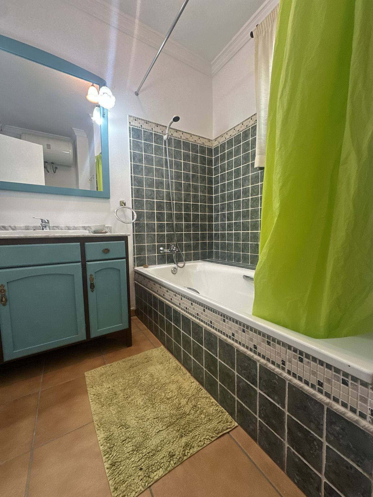 4 Bed Apartment for sale in Marbella Costa Del Sol, Málaga, Spain