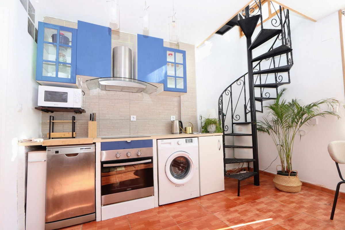 Se vende Apartamento en Planta Última de 2 dormitorios en Costa Blanca, Alicante, España