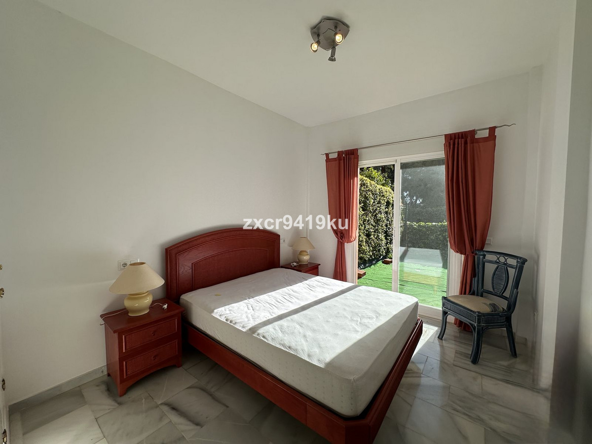Se vende Apartamento Planta Baja de 3 dormitorios en Costa Del Sol, Málaga, España