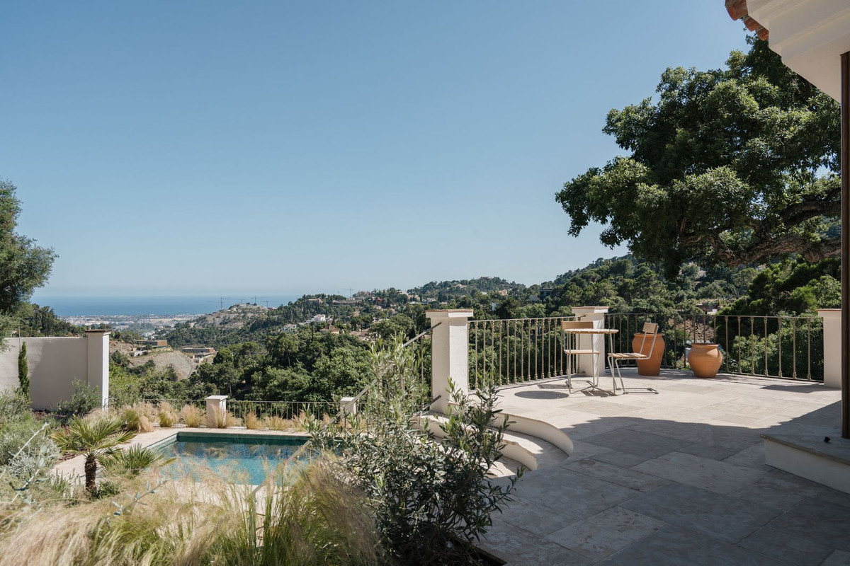 Se vende Villa - Chalet de 4 dormitorios en Costa Del Sol, Málaga, España