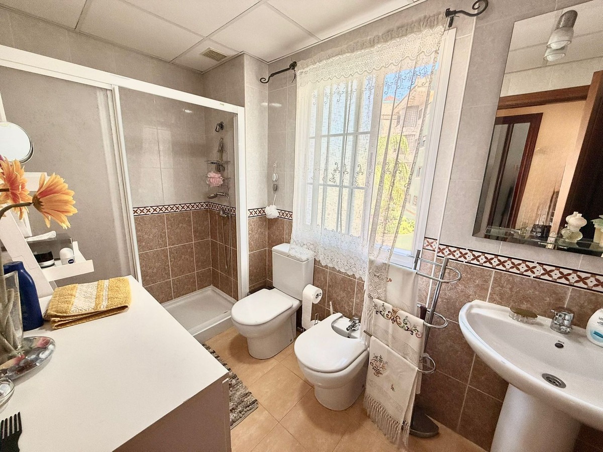 3 Bed Townhouse for sale in Torreblanca Costa Del Sol, Málaga, Spain