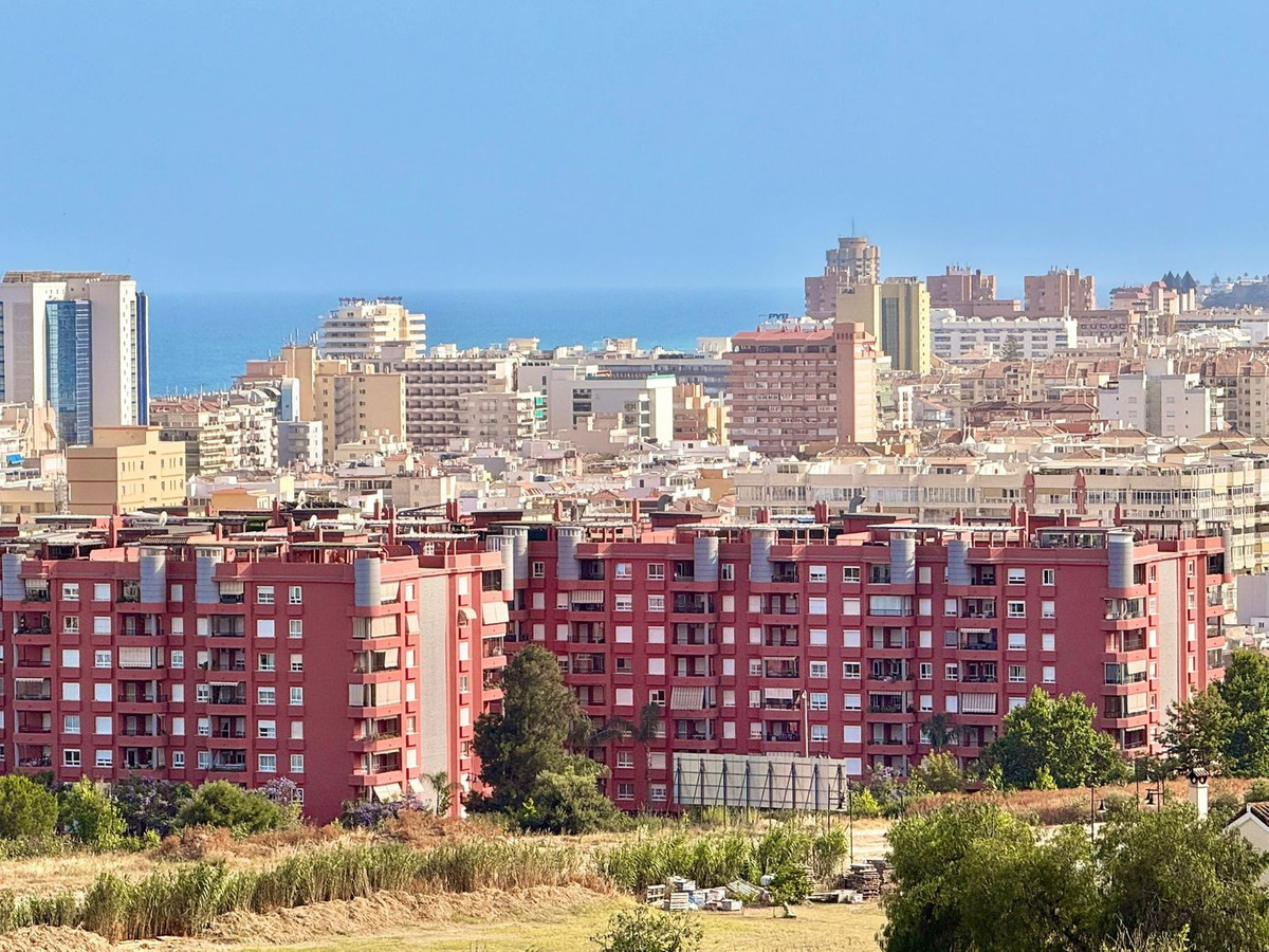 3 Bed Townhouse for sale in Torreblanca Costa Del Sol, Málaga, Spain