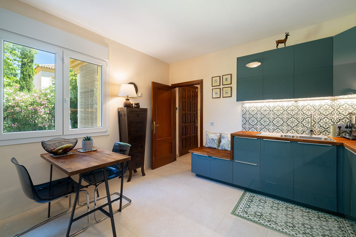5 Bed Townhouse for sale in Marbella Costa Del Sol, Málaga, Spain