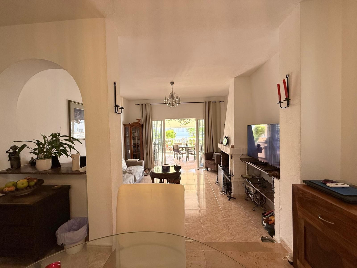 Se vende Pareada de 3 dormitorios en Costa Del Sol, Málaga, España