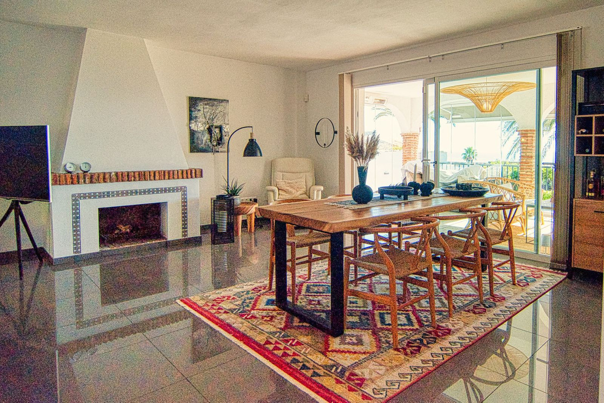 4 Bed Townhouse for sale in La Capellania Costa Del Sol, Málaga, Spain