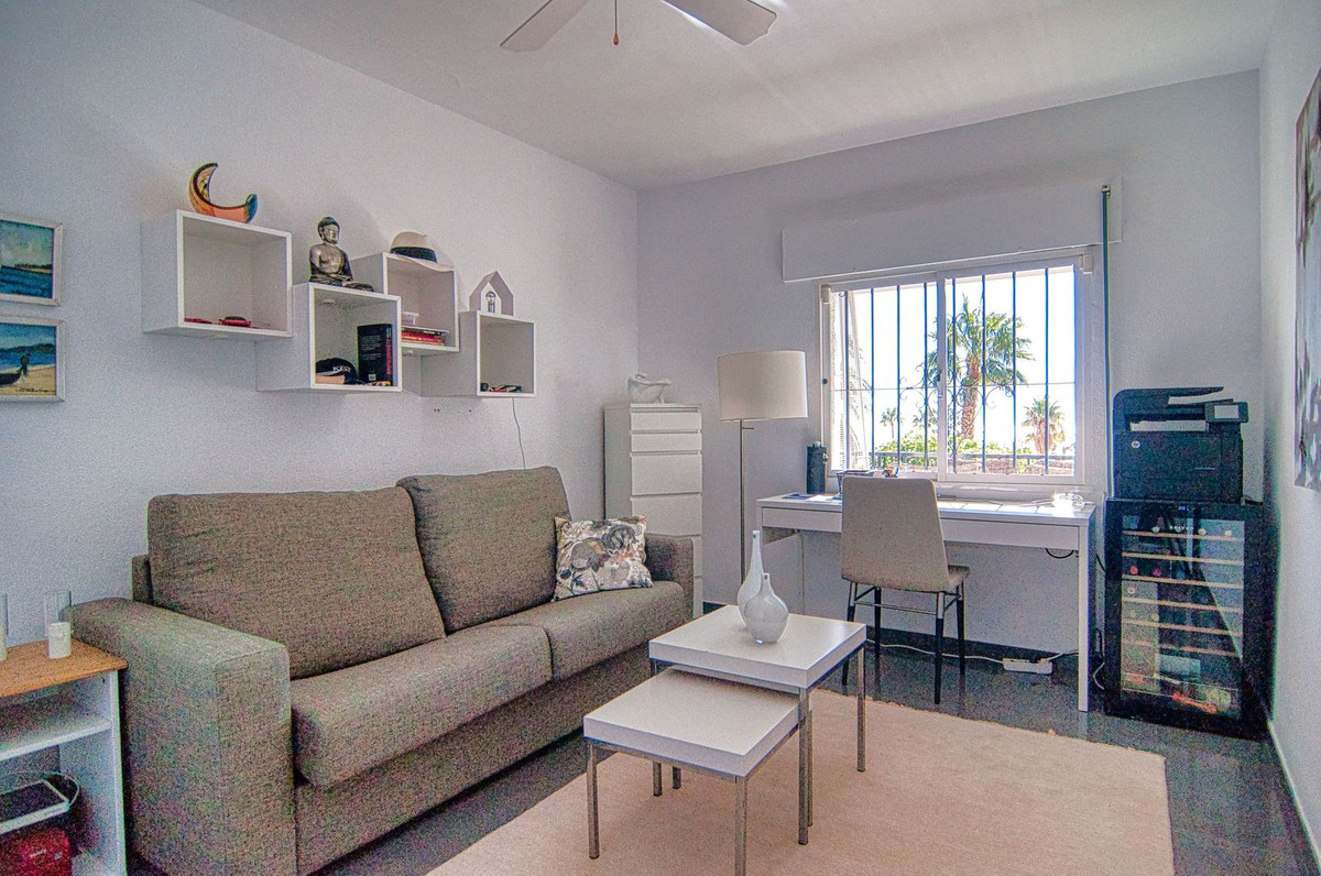 4 Bed Townhouse for sale in La Capellania Costa Del Sol, Málaga, Spain