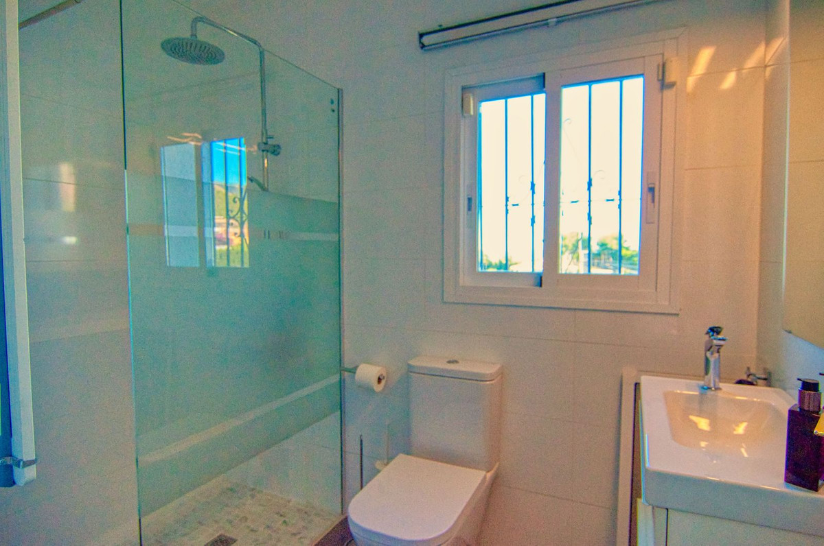 4 Bed Townhouse for sale in La Capellania Costa Del Sol, Málaga, Spain