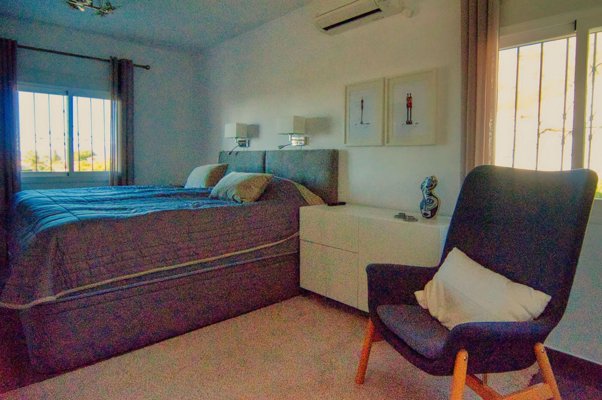 4 Bed Townhouse for sale in La Capellania Costa Del Sol, Málaga, Spain