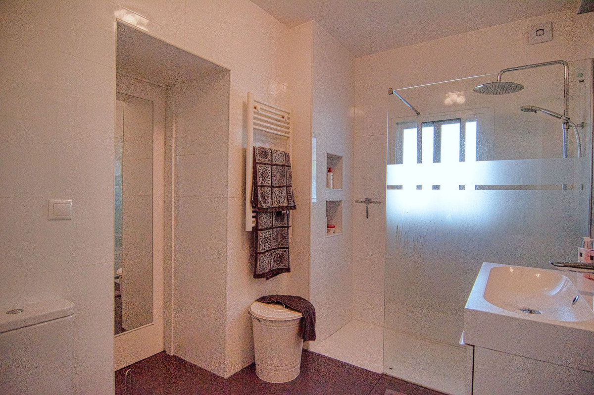 4 Bed Townhouse for sale in La Capellania Costa Del Sol, Málaga, Spain