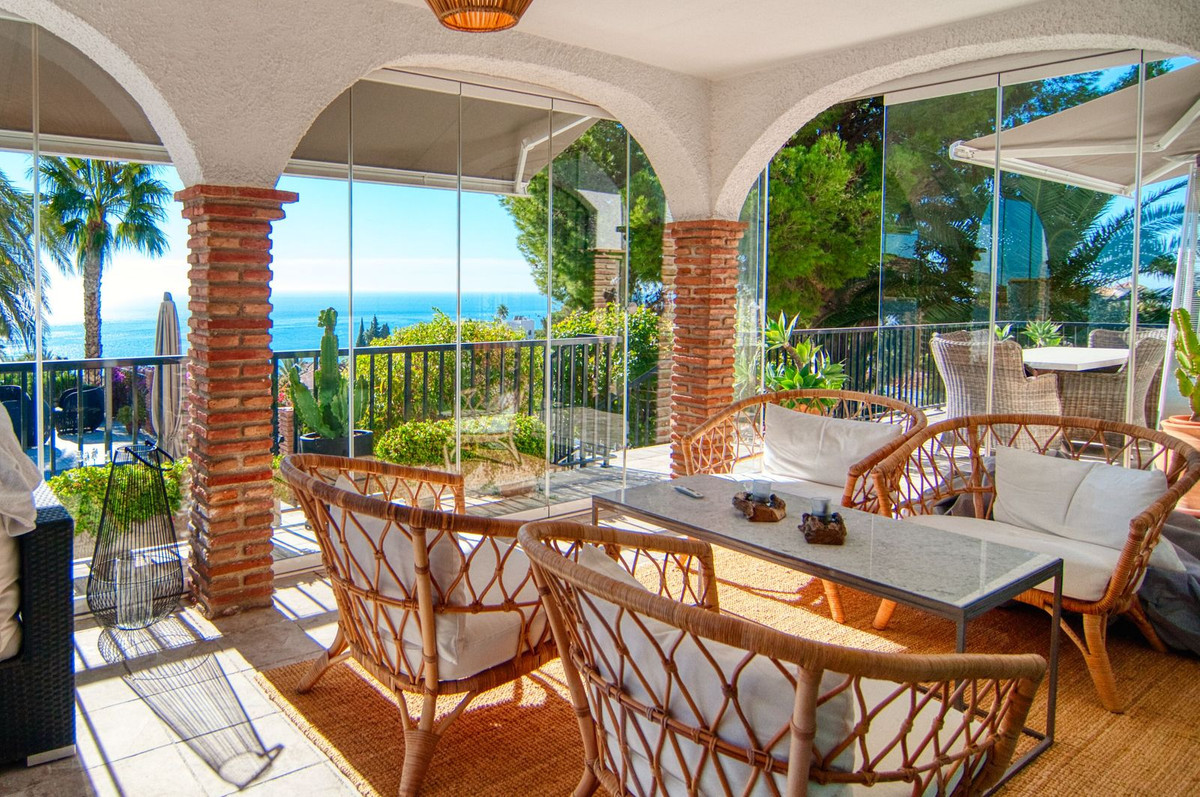 4 Bed Townhouse for sale in La Capellania Costa Del Sol, Málaga, Spain