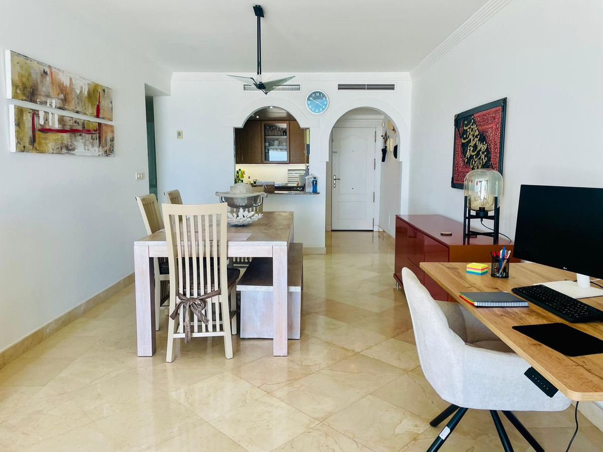 2 Bed Apartment for sale in Estepona Costa Del Sol, Málaga, Spain