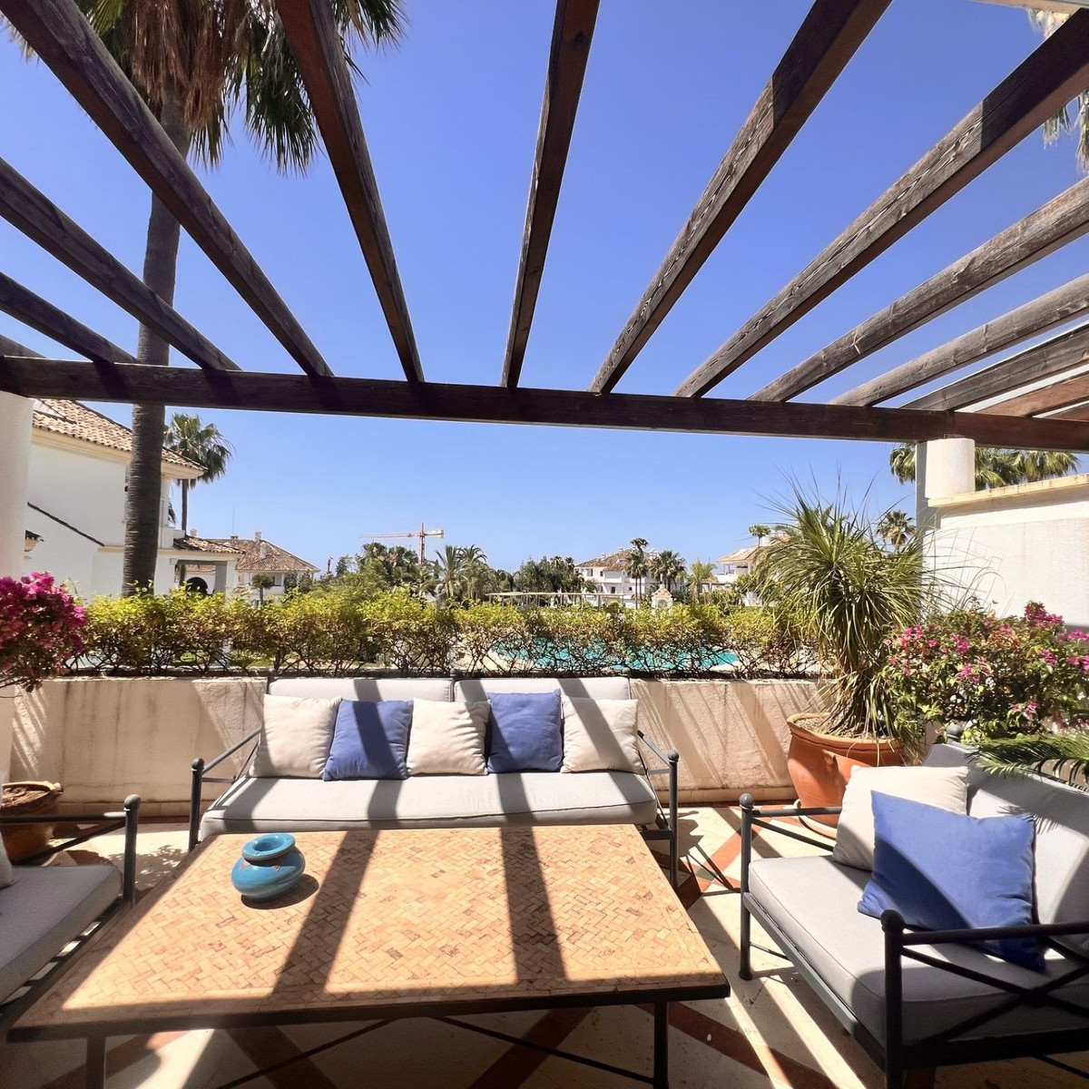 3 Bed Apartment for sale in The Golden Mile Costa Del Sol, Málaga, Spain