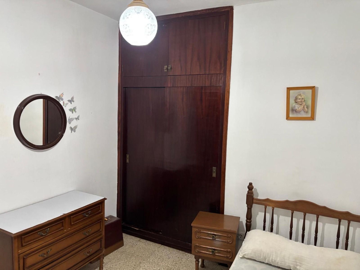 Se vende Apartamento Planta Media de 2 dormitorios en Costa Del Sol, Málaga, España