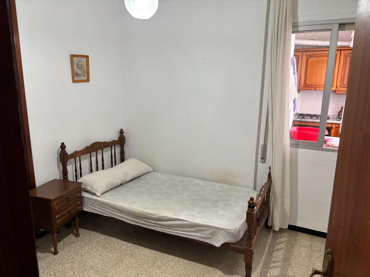 Se vende Apartamento Planta Media de 2 dormitorios en Costa Del Sol, Málaga, España