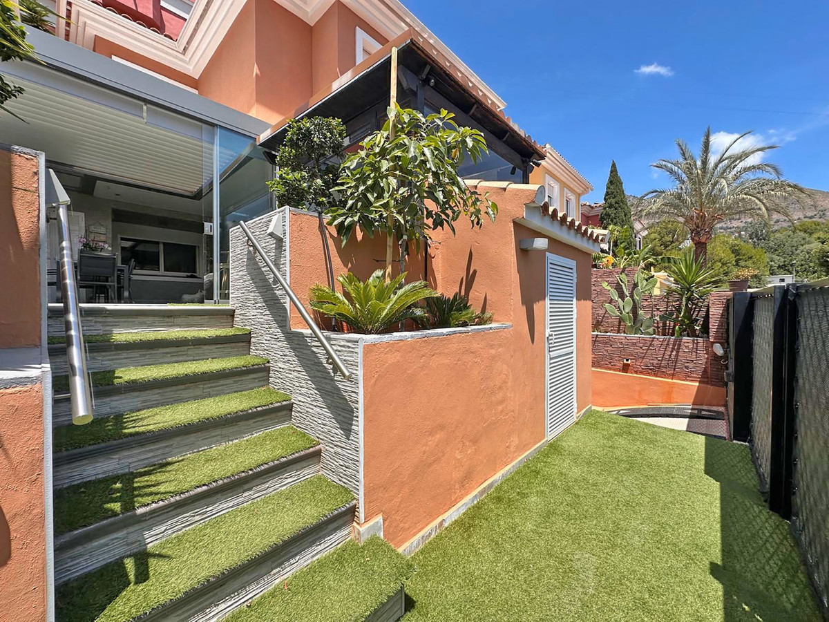 3 Bed Townhouse for sale in Benalmadena Costa Costa Del Sol, Málaga, Spain