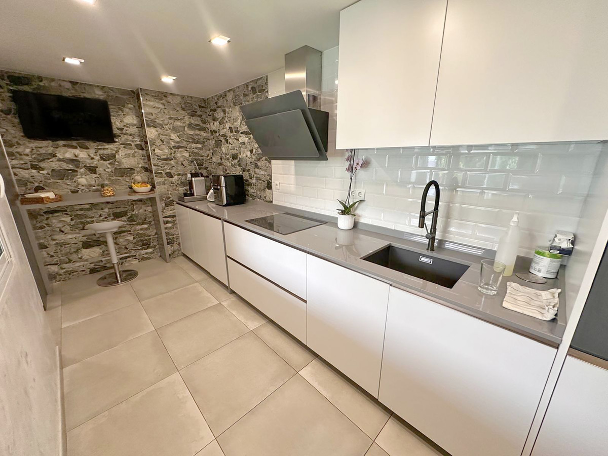 3 Bed Townhouse for sale in Benalmadena Costa Costa Del Sol, Málaga, Spain