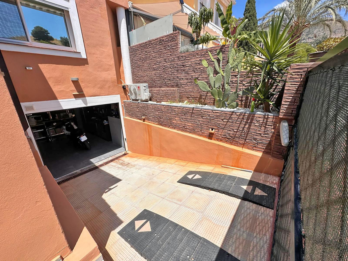 3 Bed Townhouse for sale in Benalmadena Costa Costa Del Sol, Málaga, Spain