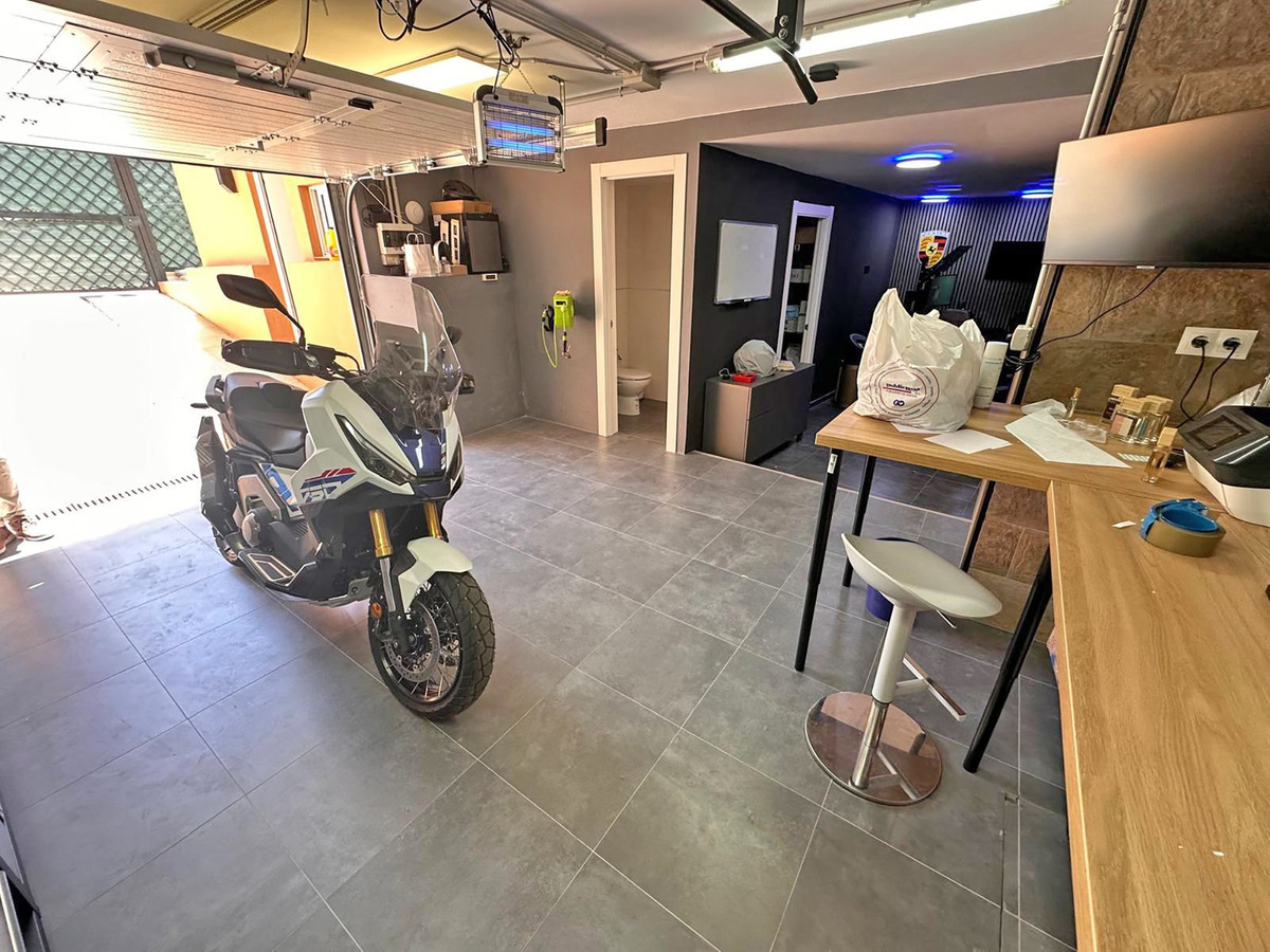 3 Bed Townhouse for sale in Benalmadena Costa Costa Del Sol, Málaga, Spain