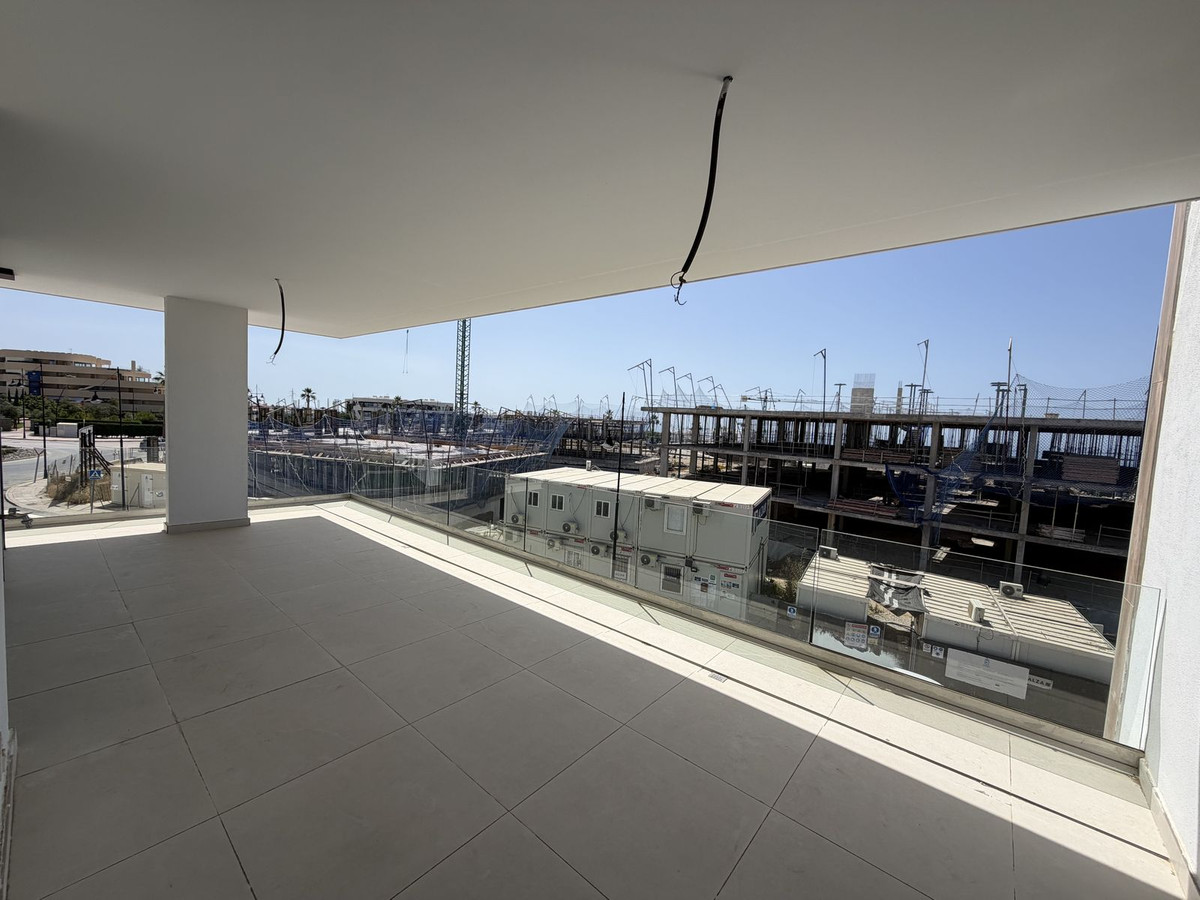3 Bed Apartment for sale in Fuengirola Costa Del Sol, Málaga, Spain