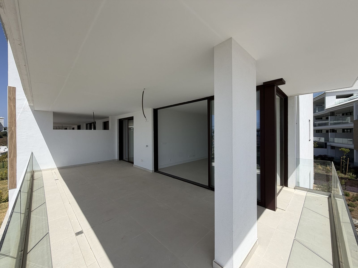 3 Bed Apartment for sale in Fuengirola Costa Del Sol, Málaga, Spain