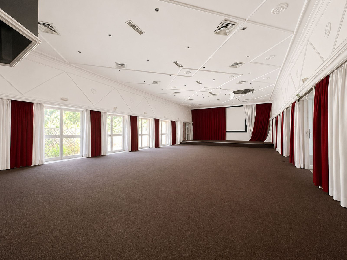 24 Bed Commercial unit for sale in Riviera Del Sol Costa Del Sol, Málaga, Spain
