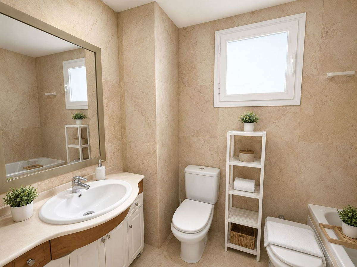 2 Bed Apartment for sale in Benalmadena Costa Del Sol, Málaga, Spain
