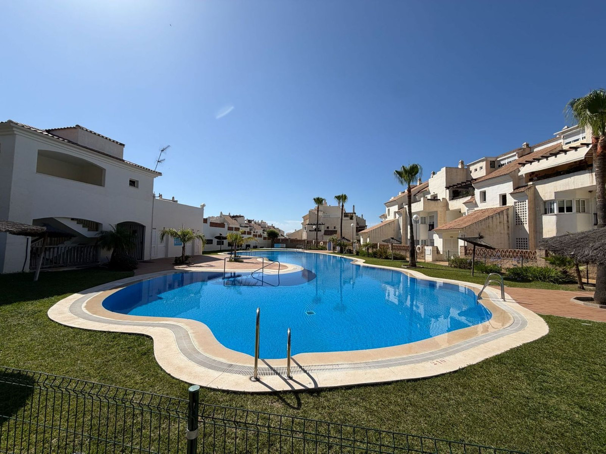 2 Bed Apartment for sale in Benalmadena Costa Del Sol, Málaga, Spain