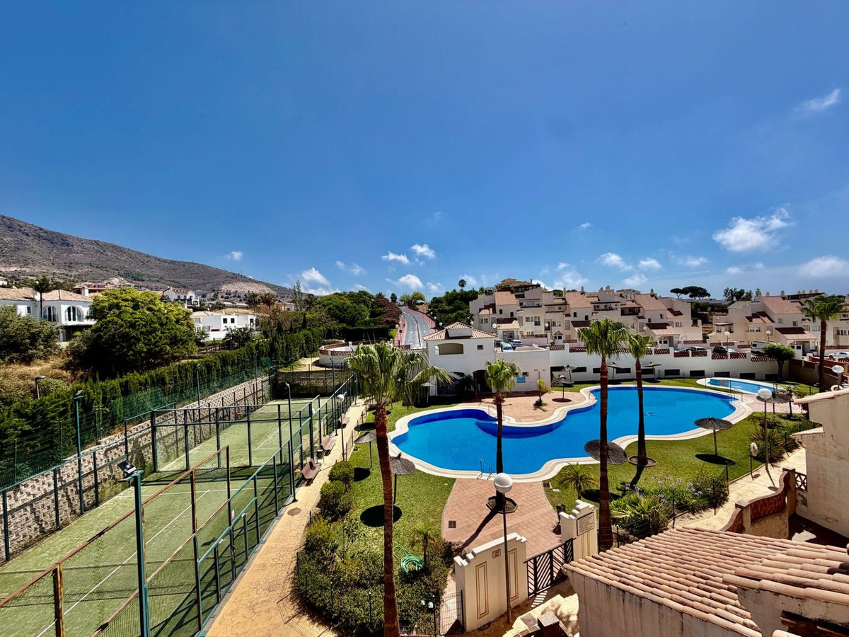 2 Bed Apartment for sale in Benalmadena Costa Del Sol, Málaga, Spain