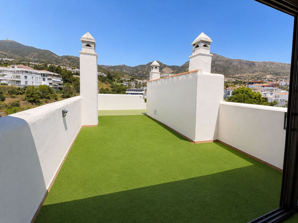 2 Bed Apartment for sale in Benalmadena Costa Del Sol, Málaga, Spain