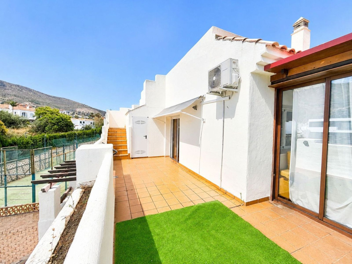 2 Bed Apartment for sale in Benalmadena Costa Del Sol, Málaga, Spain