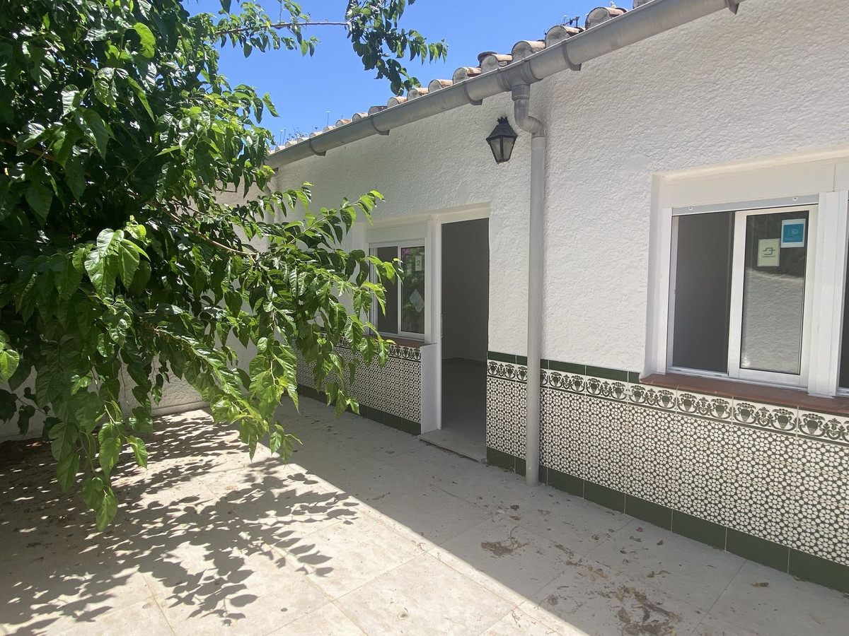 2 Bed Townhouse for sale in Cortijo Blanco Costa Del Sol, Málaga, Spain