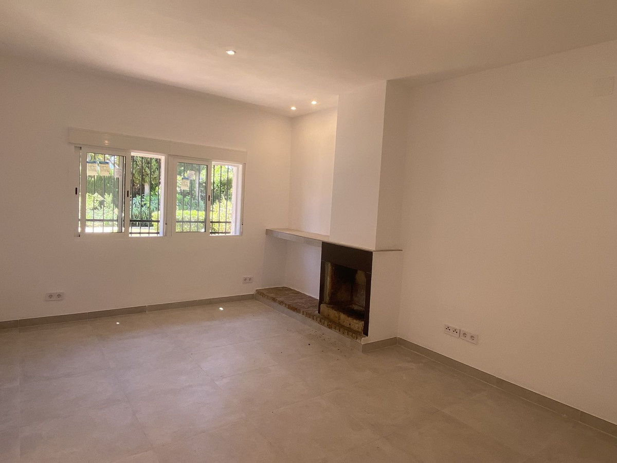 2 Bed Townhouse for sale in Cortijo Blanco Costa Del Sol, Málaga, Spain