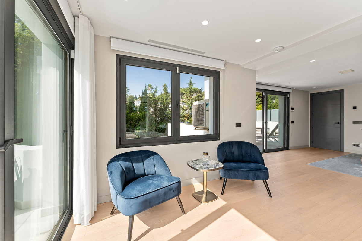 4 Bed Townhouse for sale in Las Brisas Costa Del Sol, Málaga, Spain