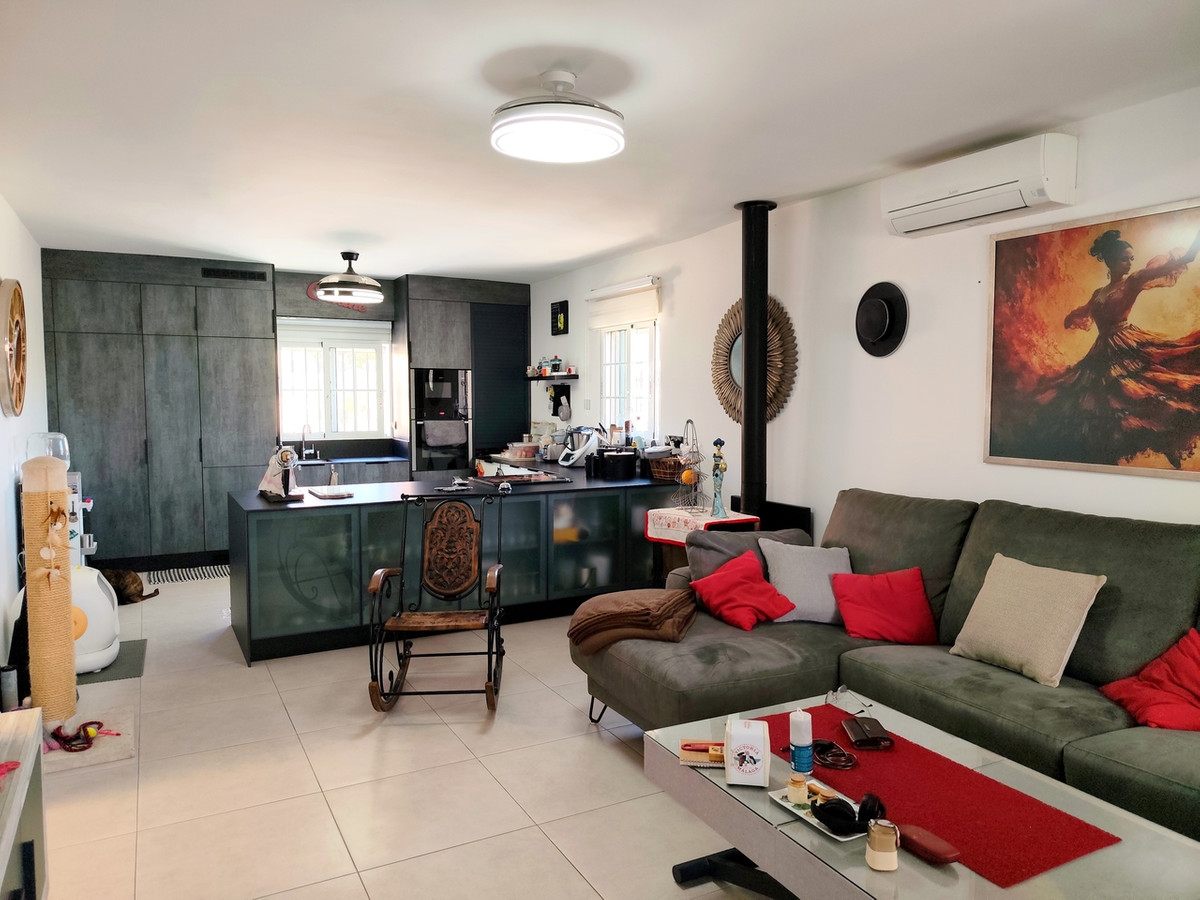 3 Bed Townhouse for sale in San Miguel De Salinas Costa Blanca, Alicante, Spain