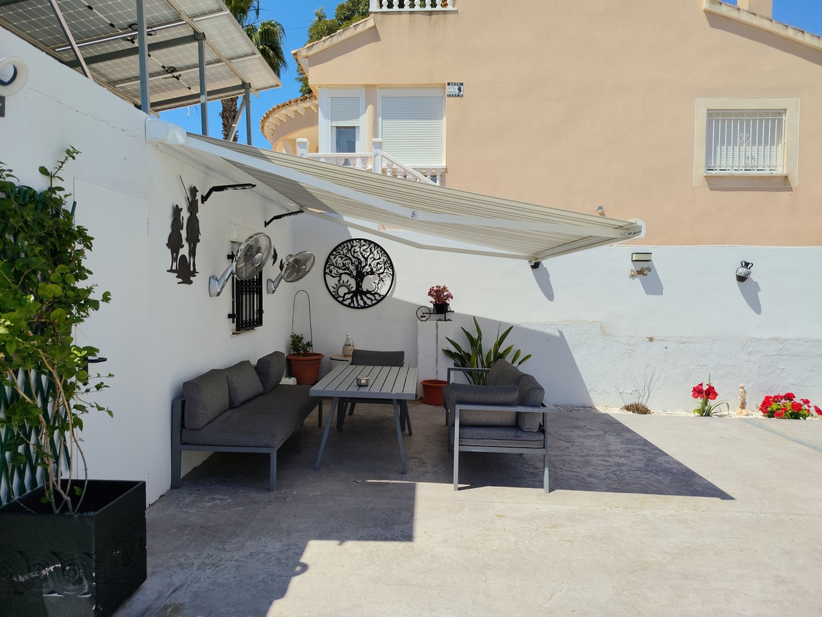 3 Bed Townhouse for sale in San Miguel De Salinas Costa Blanca, Alicante, Spain