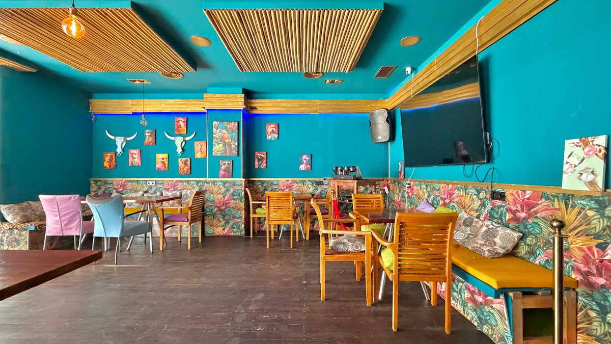 Commercial unit for sale in Fuengirola Costa Del Sol, Málaga, Spain