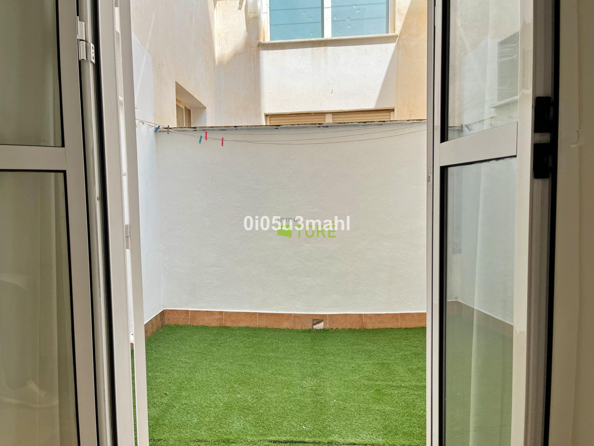 Se vende Apartamento Planta Baja de 1 dormitorios en Costa Del Sol, Málaga, España