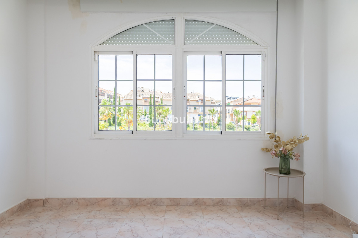 Se vende Apartamento Planta Media de 1 dormitorios en Costa Del Sol, Málaga, España