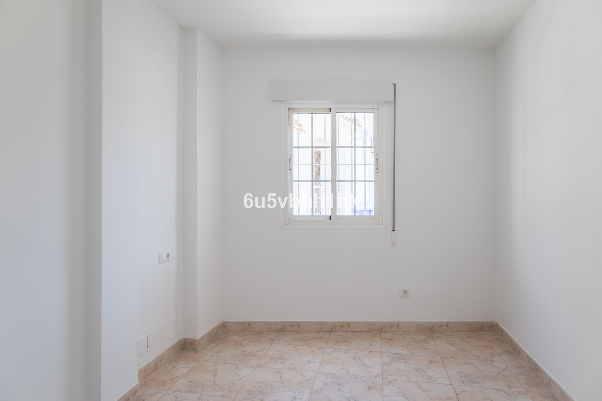 Se vende Apartamento Planta Media de 1 dormitorios en Costa Del Sol, Málaga, España