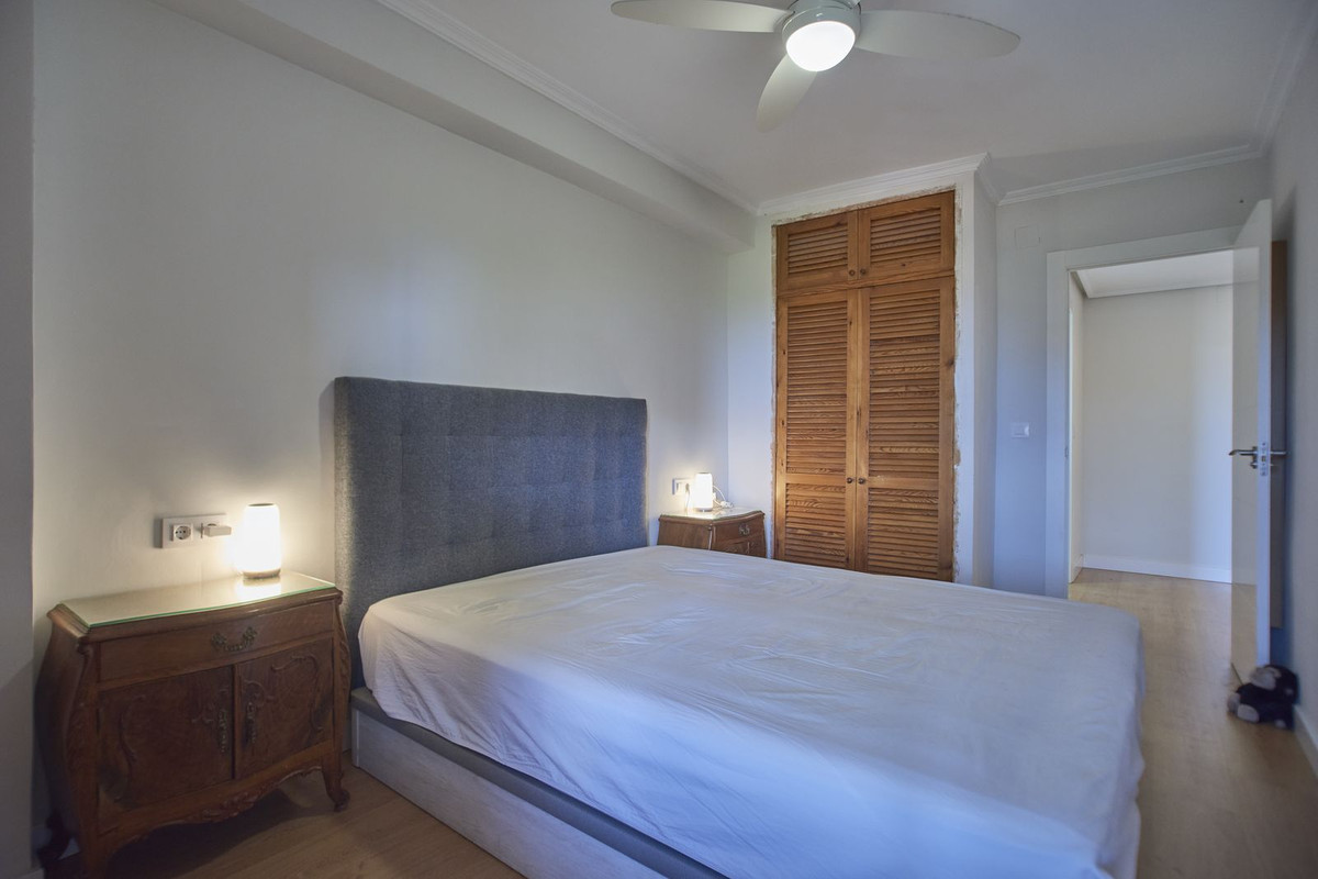 Se vende Apartamento Planta Media de 3 dormitorios en Costa Blanca, Alicante, España