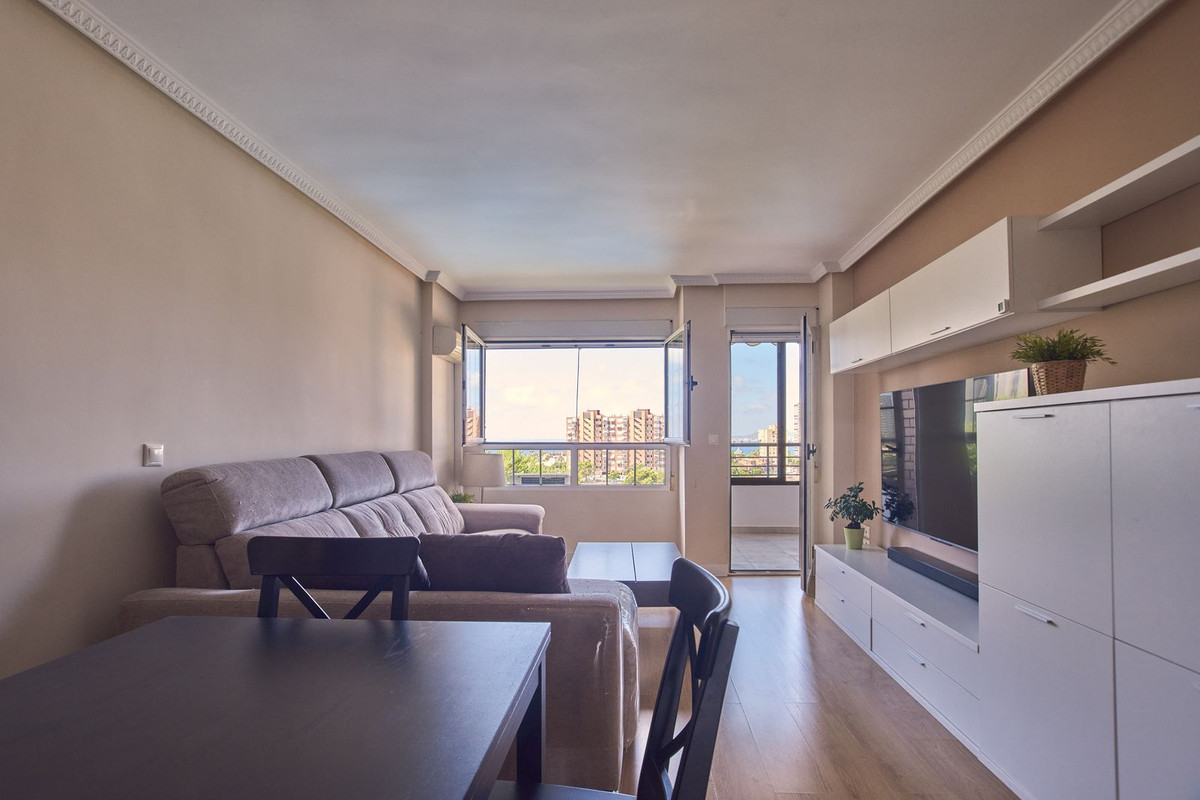 Se vende Apartamento Planta Media de 3 dormitorios en Costa Blanca, Alicante, España