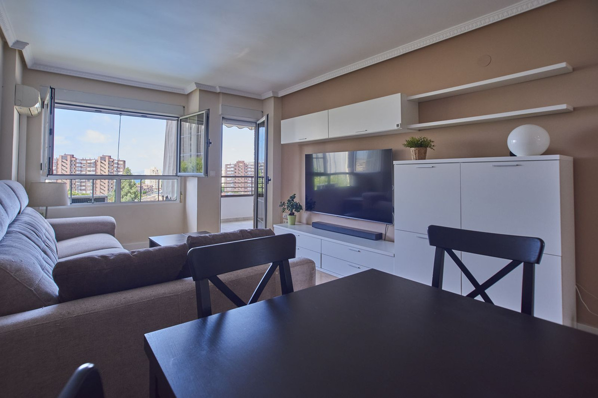 Se vende Apartamento Planta Media de 3 dormitorios en Costa Blanca, Alicante, España