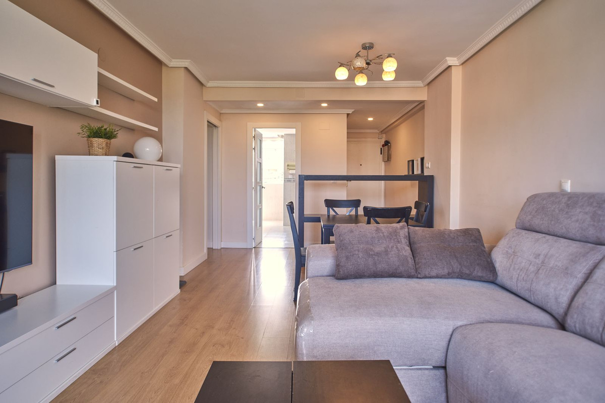 Se vende Apartamento Planta Media de 3 dormitorios en Costa Blanca, Alicante, España