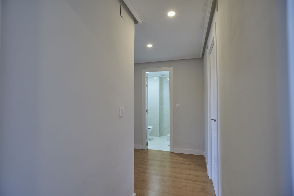 Se vende Apartamento Planta Media de 3 dormitorios en Costa Blanca, Alicante, España