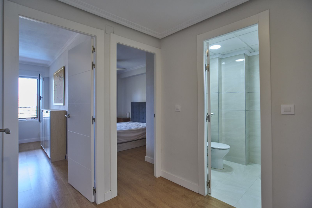 Se vende Apartamento Planta Media de 3 dormitorios en Costa Blanca, Alicante, España