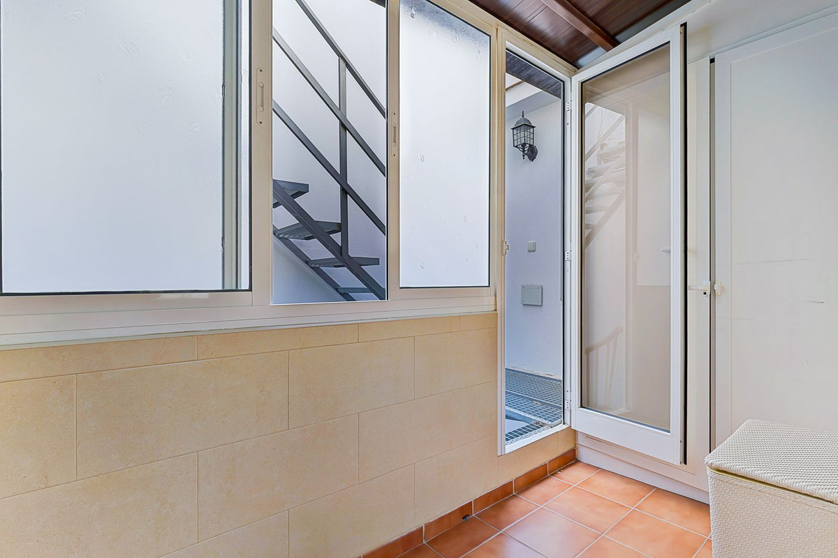Se vende Apartamento en Planta Última de 4 dormitorios en Costa Del Sol, Málaga, España