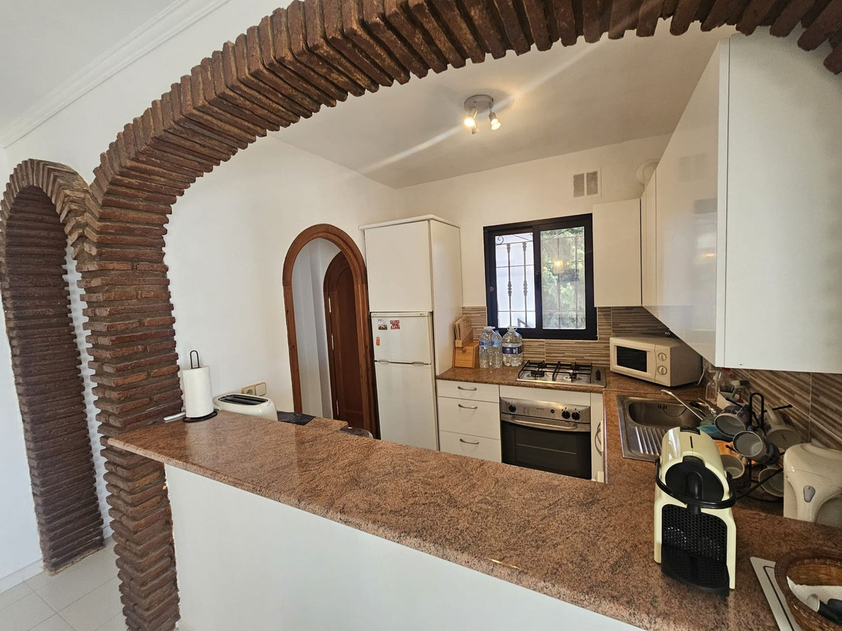 Se vende Apartamento en Planta Última de 3 dormitorios en Costa Del Sol, Málaga, España