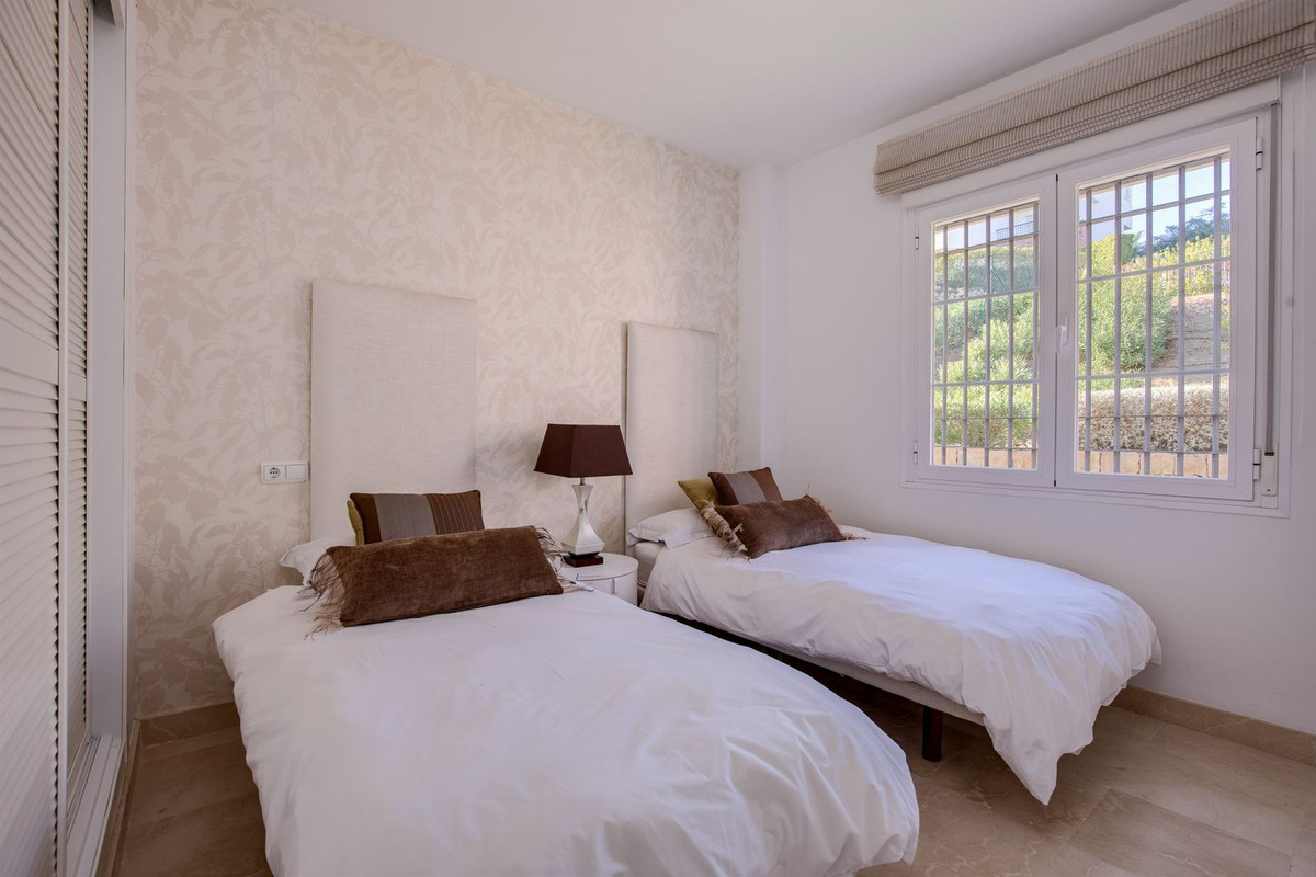 Se vende Apartamento Planta Baja de 3 dormitorios en Costa Del Sol, Málaga, España